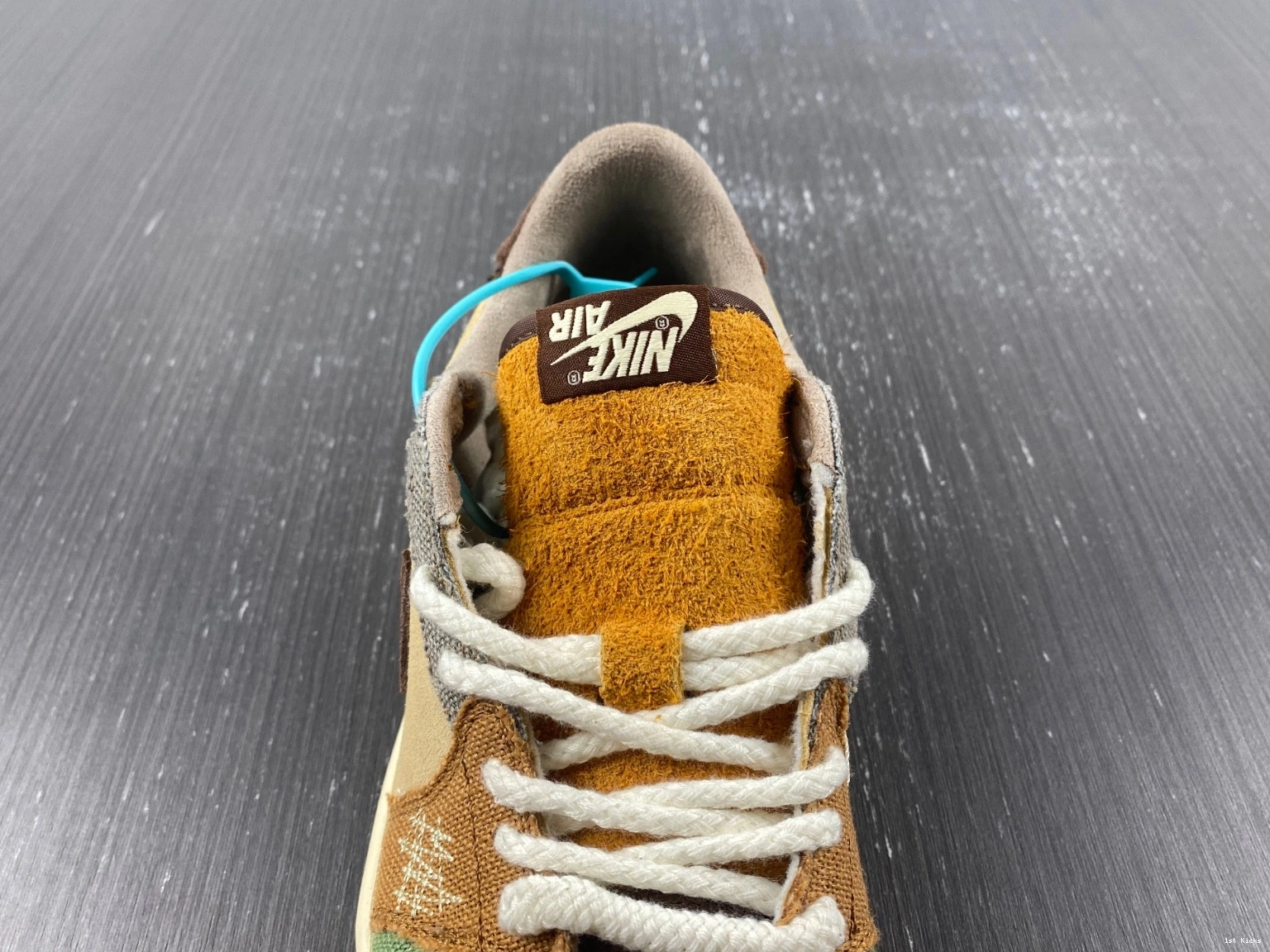 Williamson DZ7292-200 x 1 AIR Low JORDAN 0202